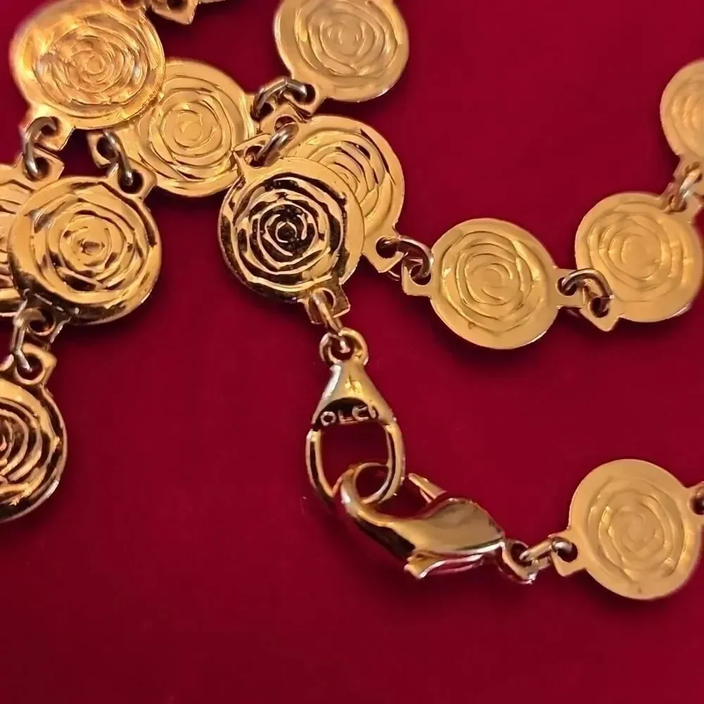 Vintage Signed LIZ CLAIBORNE @LCI Gold Plated/Toned Rose Necklace